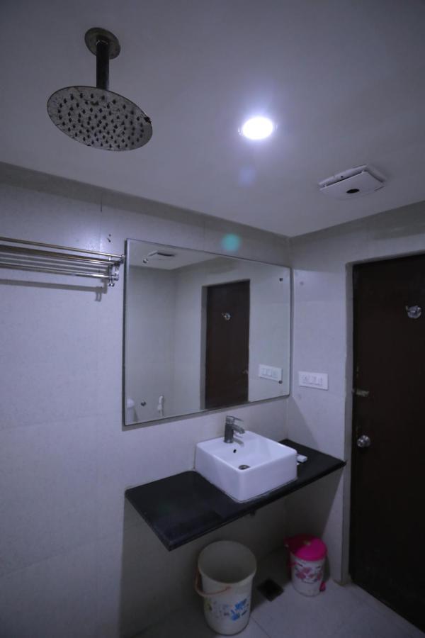 Hotel Marygold Агра Екстериор снимка