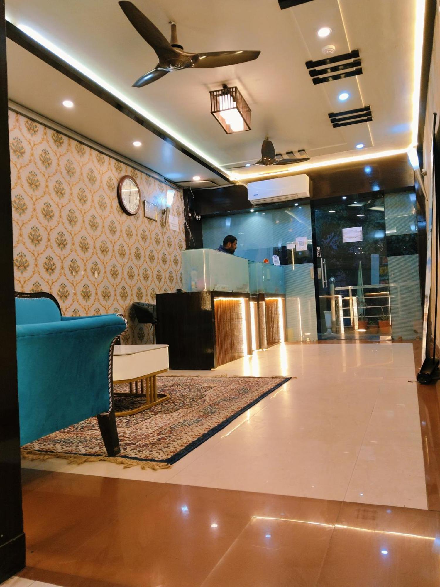 Hotel Marygold Агра Екстериор снимка